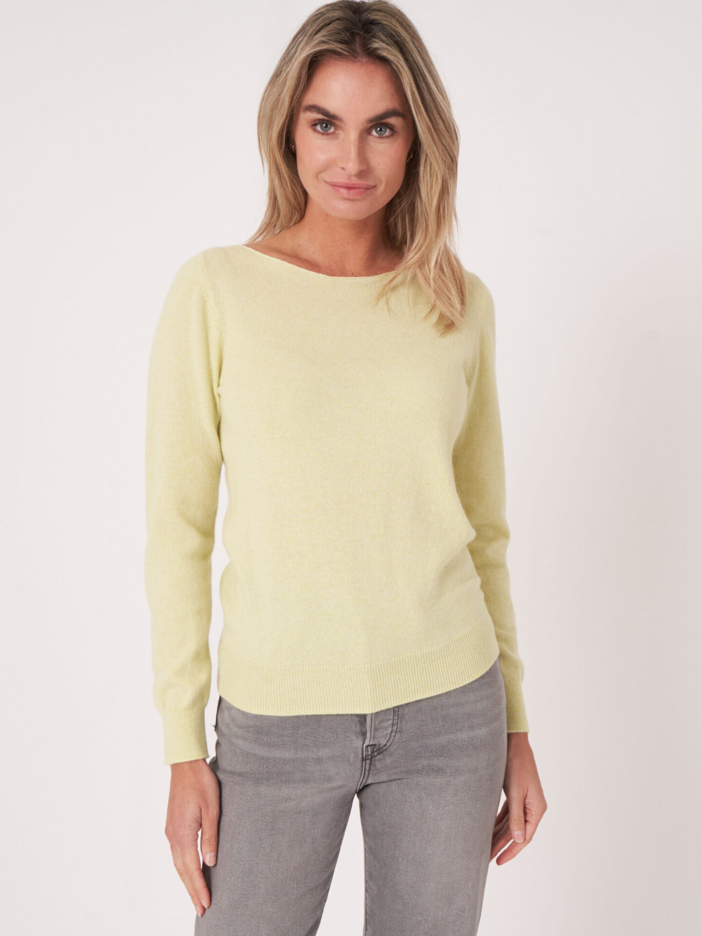 Basic organisch cashmere boothals trui