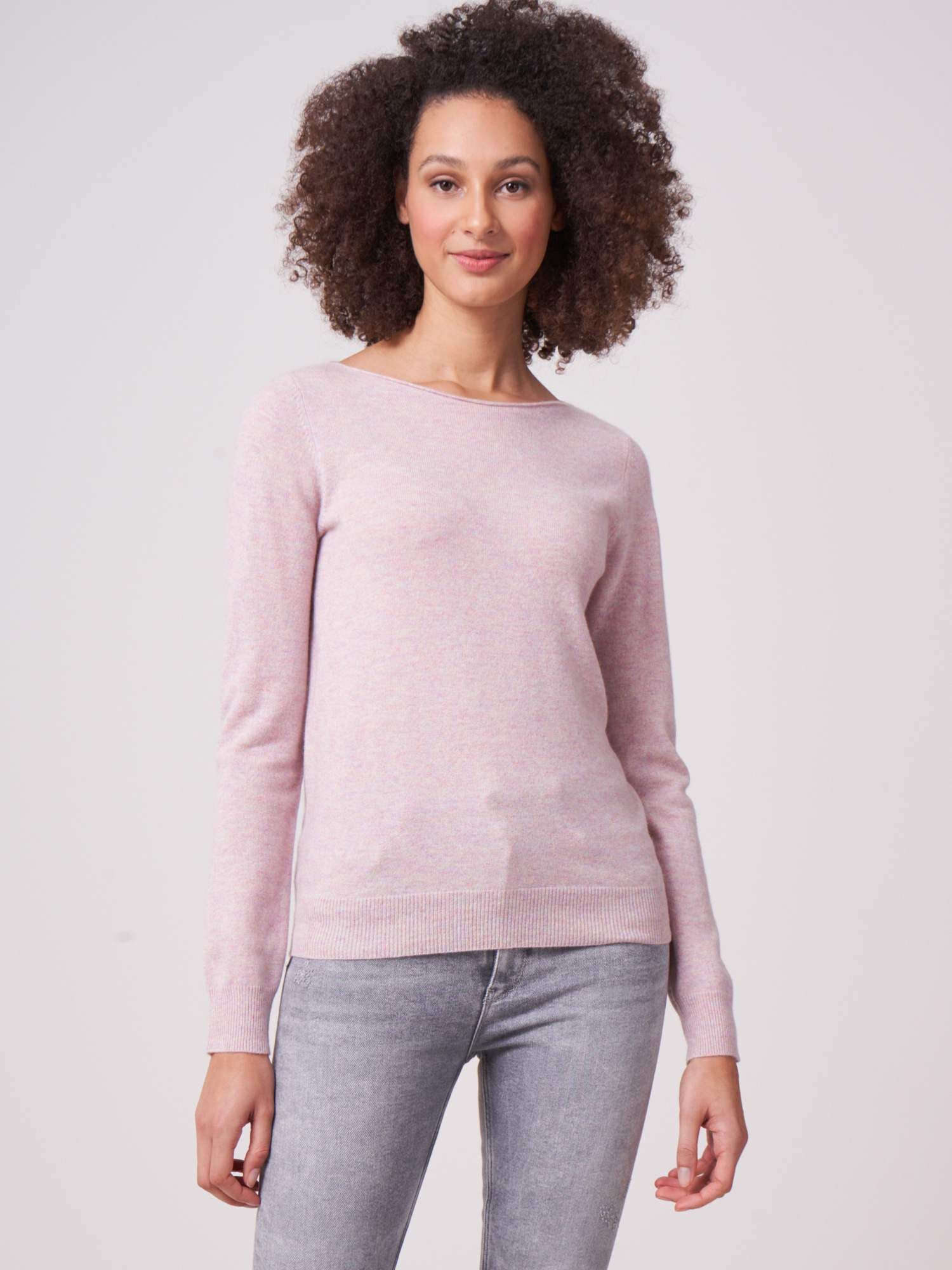 Basic organisch cashmere boothals trui