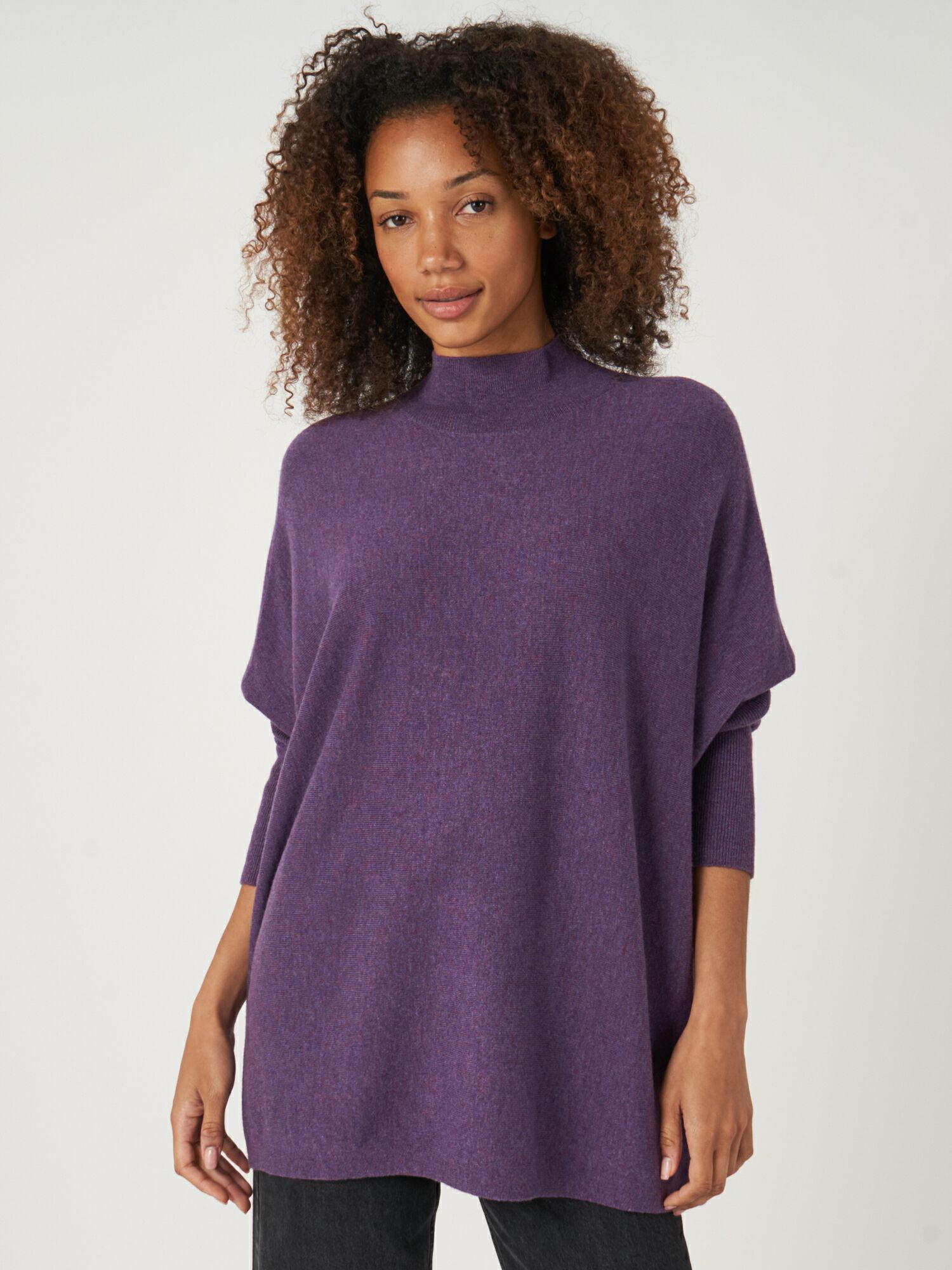 Oversized fijn gebreide poncho trui van cashmere-mix