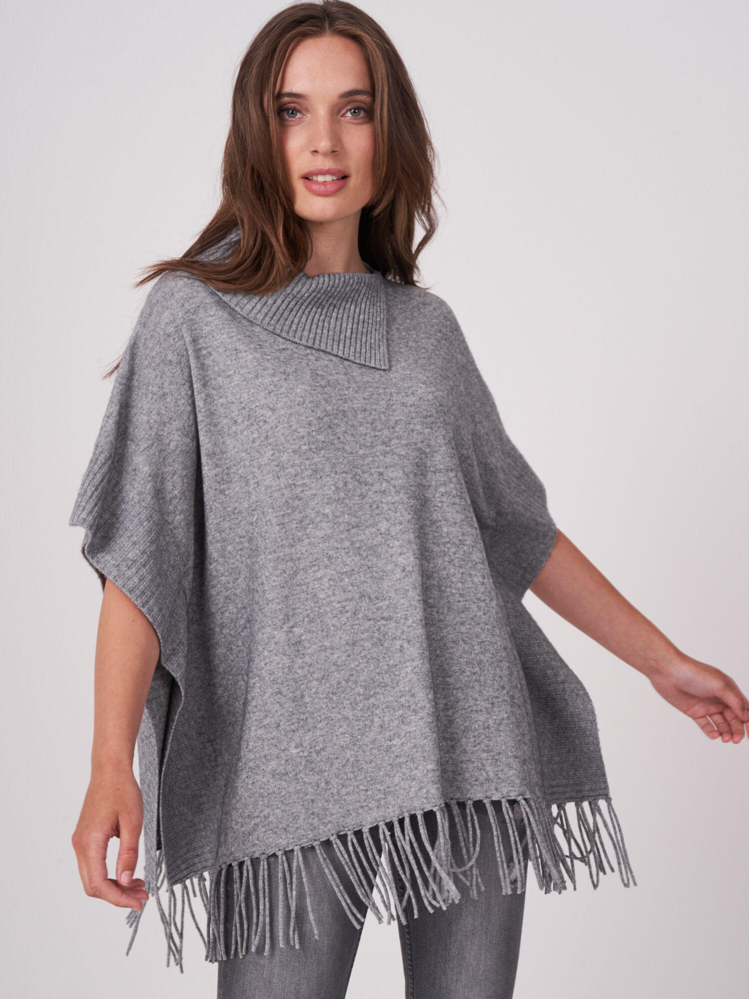 Poncho met lange franjes van cashmere-wol-melange