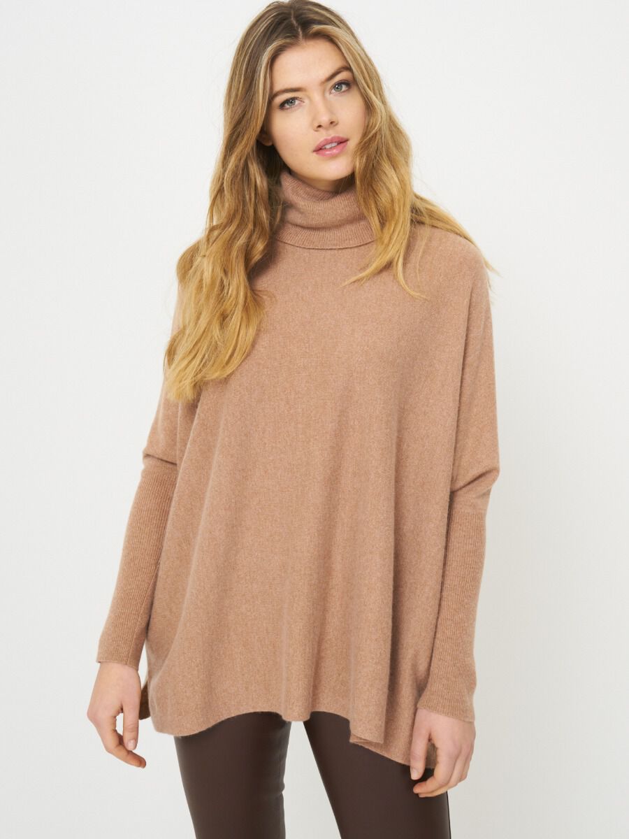 Poncho trui met coltrui